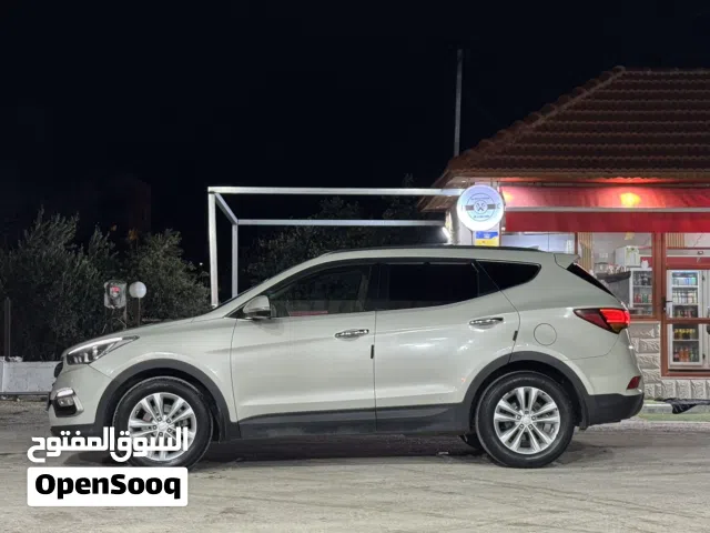 هونداي سنتافيه 2017 ديزل ماطور 2000 دفع رباعي 4/4 بسعر التوسان