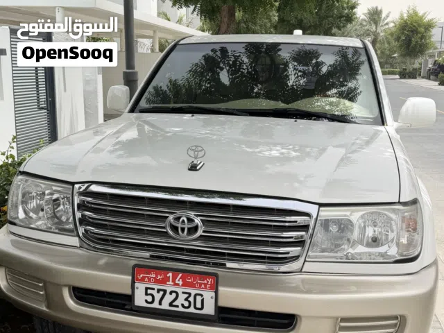2004 تويوتا لاند كروزر GXR