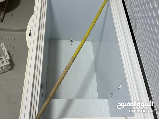 ثلاجة للبيع