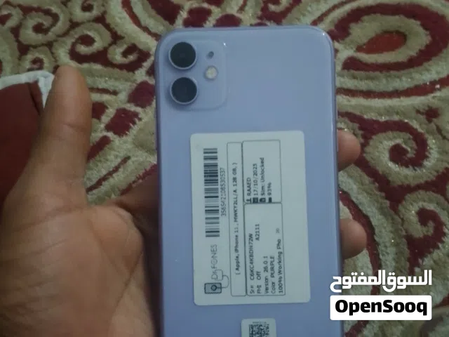 Apple iPhone 11 128 GB in Basra