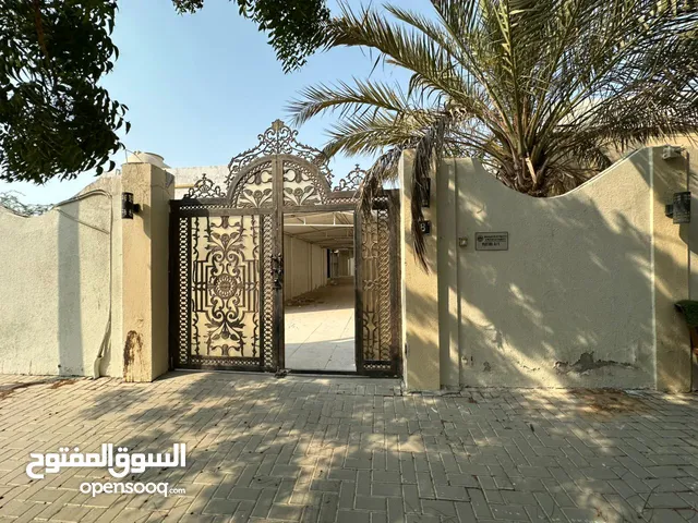 Villa For Sale