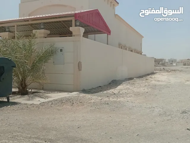 منزل للبيع بكلباء منطقة الساف