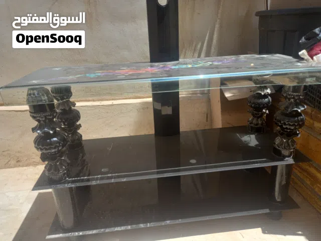 طاوله للشاشه