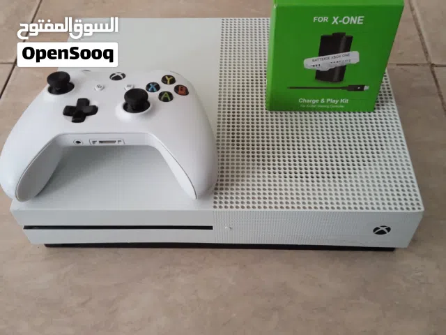 Xbox one s للبيع مستعمل وبحالة جيدة
