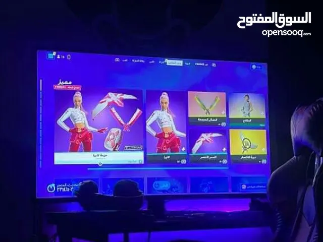 سوني فور مع الطاولة والكرسي