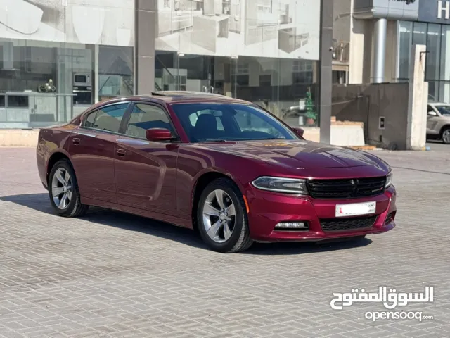 Dodge Charger SXT 2018 (Red)
