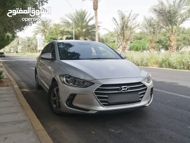 هيونداي Ad 2016 بريميوم نخب اول