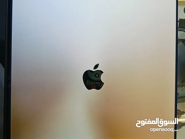 Apple iPad 128 GB in Cairo