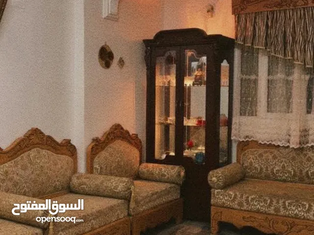 جلسة + 2 بوفيهات