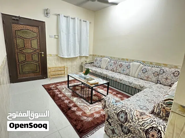 شقه للايجار اليومي او الاسبوعي او شهري الموقع بركه الموز خلف جامعة نزوى