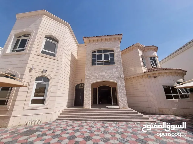 750 m2 More than 6 bedrooms Villa for Rent in Abu Dhabi Khalifa City