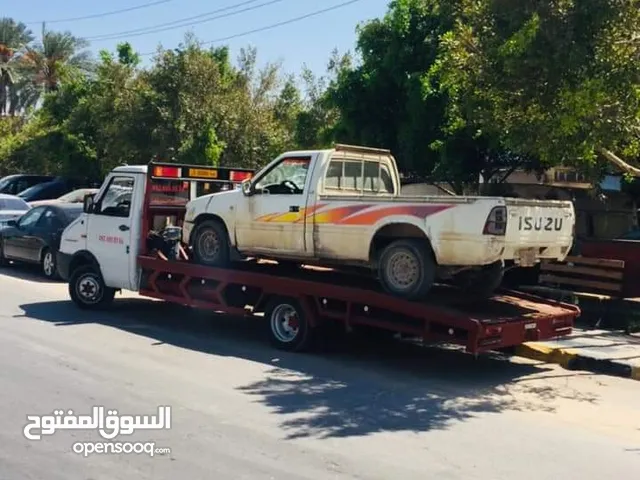 Flatbed Iveco 2013 in Tripoli