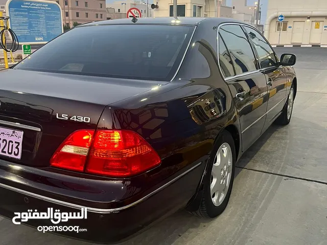 Used Lexus LS in Al Ahmadi