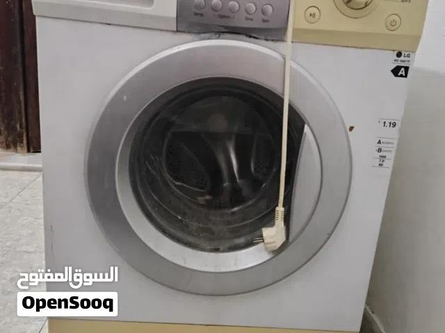 غسالة lg بحالة جيدة