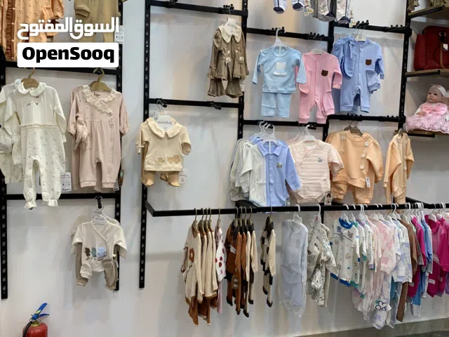 محل ملابس وتجهيزات حديثي الولادة