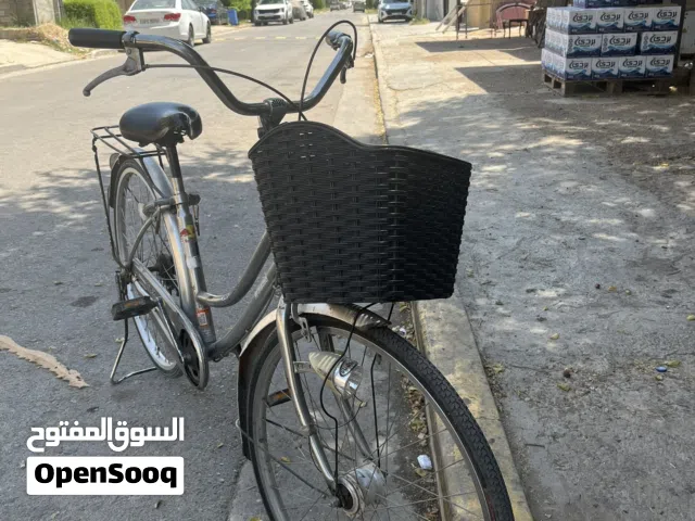 دراجة هوائية نوع Velumo بحالة زينة، جاهزة للاستخدام وما تحتاج صرف