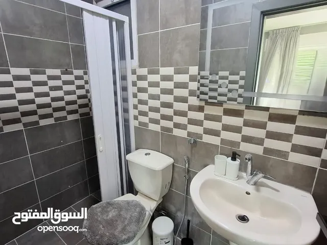 129 m2 2 Bedrooms Apartments for Rent in Amman Shmaisani