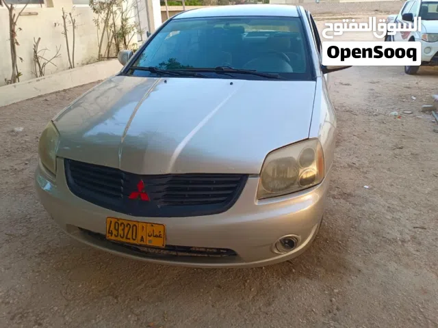 2009 ميتسوبيشي جالنت Standard