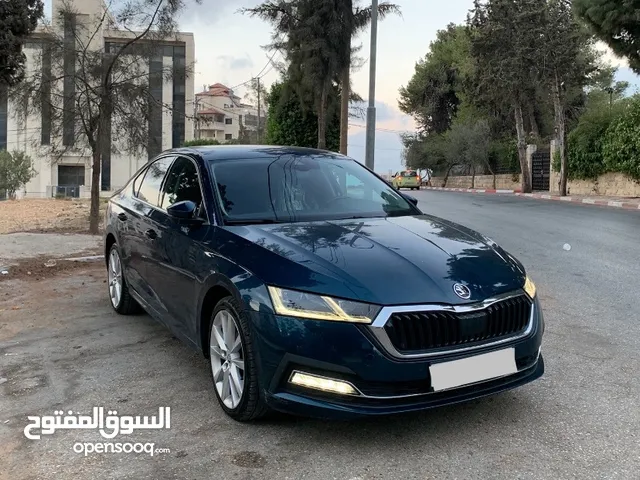 Skoda Octavia بويه شركة بحاله الوكاله  2000 ديزل اوتوماتيك