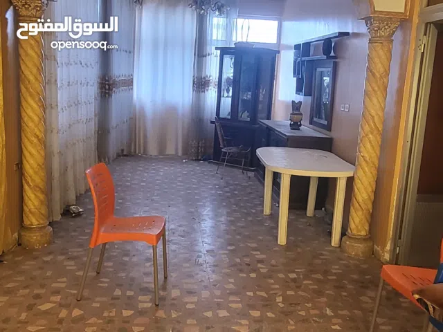 140 m2 3 Bedrooms Townhouse for Sale in Zarqa Hay Ma'soom
