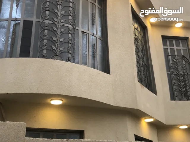 100m2 2 Bedrooms Villa for Sale in Basra Abu Al-Khaseeb