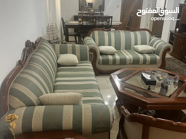 كنب صالون و كورنر مع سجاد
