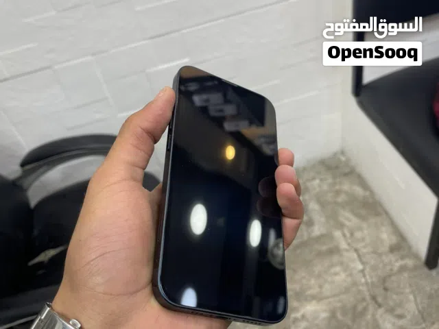 ايفون 13 أسود مستعمل بحالة ممتازة مع الكرتونه 128 جيجابايت بطاريه 100