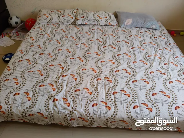 King Size matress ikea( 25 year warranty) 180 x 200