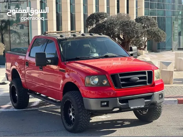 فورد 2008. اصل حكومي. فحص ممتاز .بحاله ممتازه .بنزين ماتور 4600.رام لله او الخليل