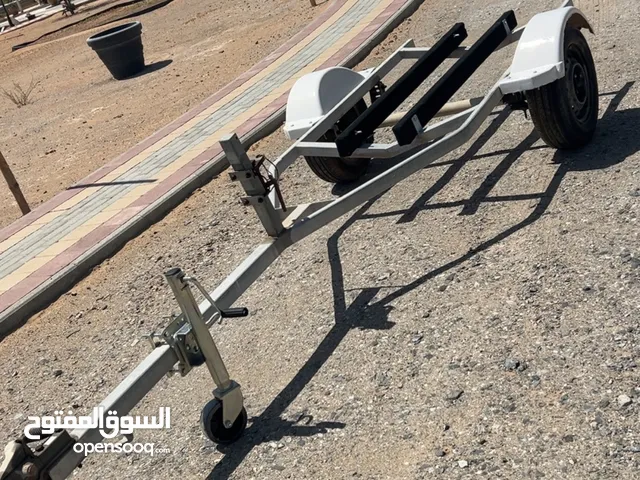 قالوصة جت سكي واقف وتنفع لكياك ايضا