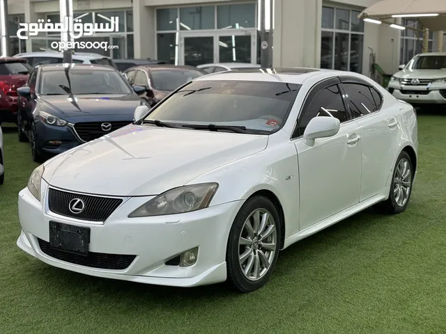 LEXUS IS 300—2007–GCC—FREE ACCIDENT—FULL OPTIONS—EXCELLENT CONDITION