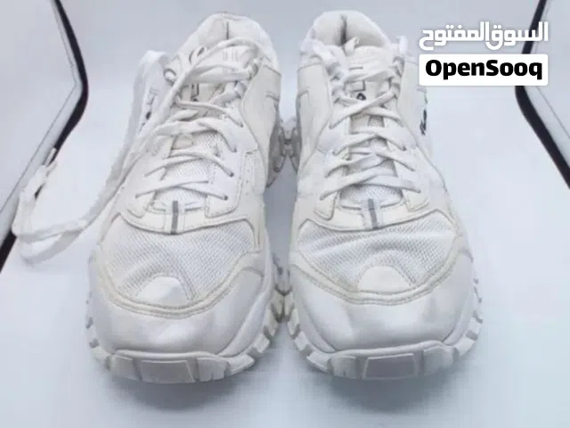 FILA  أصلي بالضمان  القياس 43  السعر 35000 دع