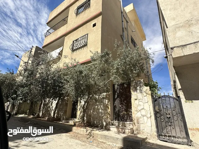  Building for Sale in Zarqa Al Autostrad
