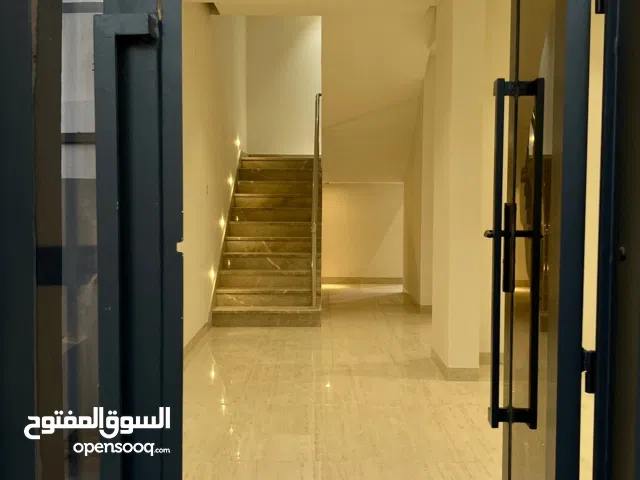 فيلا مودرن خلف محكمة بركاء