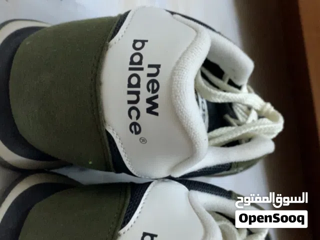 New balance shoes حذاء نيو بلنس