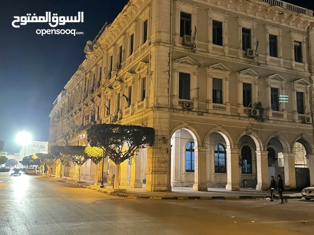 270 m2 More than 6 bedrooms Apartments for Rent in Tripoli Al-Maqrif