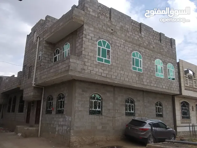 2 m2 4 Bedrooms Townhouse for Sale in Sana'a Ma'rib Street