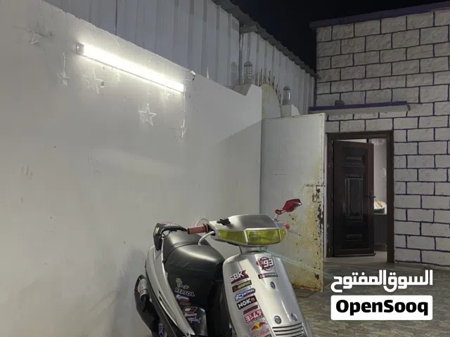 حالة الدراجة :     الحمدلله امورها طيبه المكينه صك الوكاله