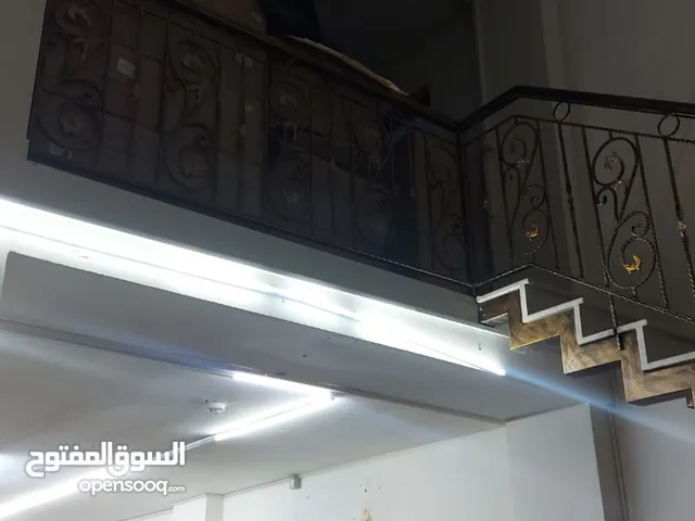 مخازن للإيجار عدد اثنين مفتوحه على بعض مساحة 150 م