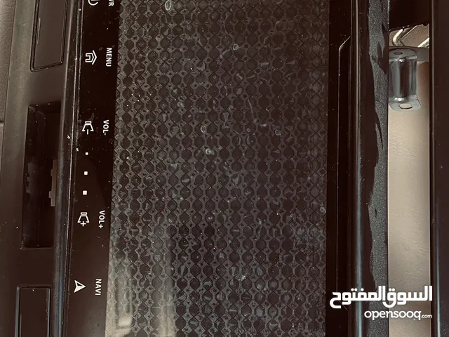 شاشة لاندكروزر الاصلية للبيع