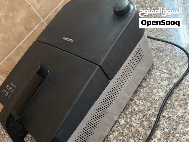 بعض مستلزمات الطعام
