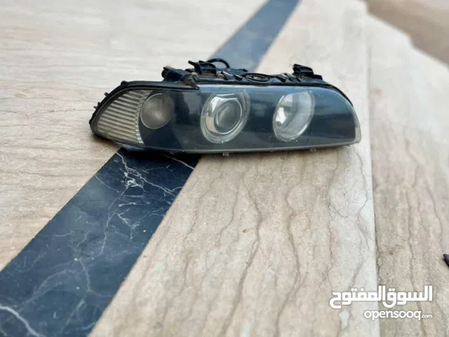 فنار بي ام فيا خامسة