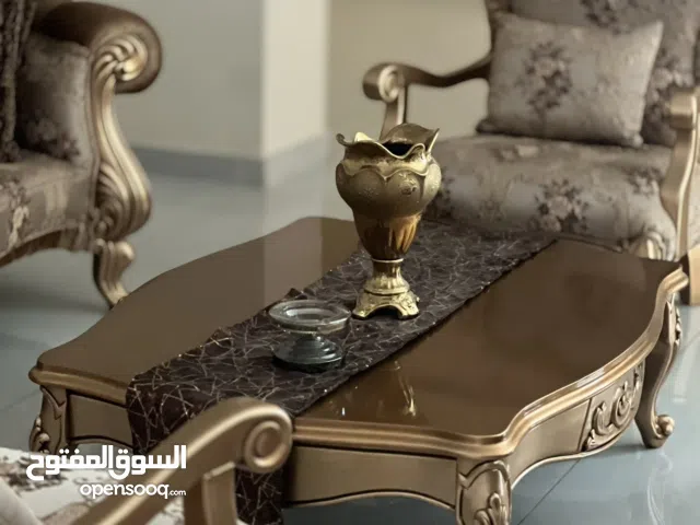 صالوان للبيع كامل ب استار متعه و طاوله قاعده جديد مش مستعمل هلبا