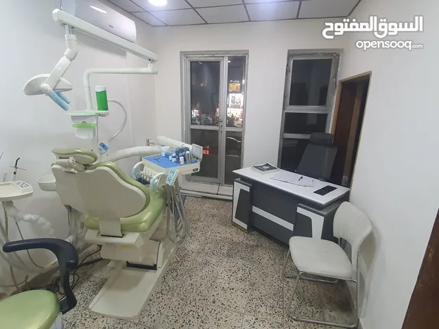عيادة طبيب اسنان او محتويات الكاملة للعيادة للبيع