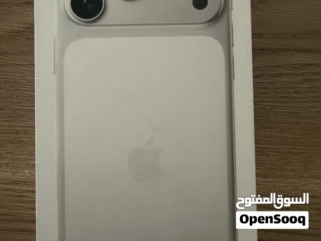 I phone 17 pro max