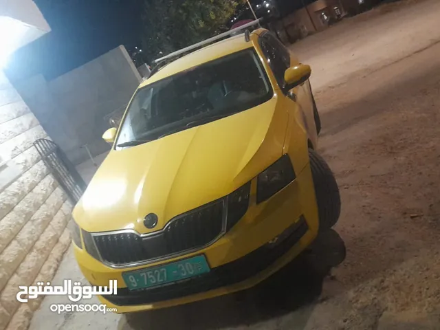 سكودا اوكتافيا عمومي للبيع البودي +امكانيه تاجير الرقم