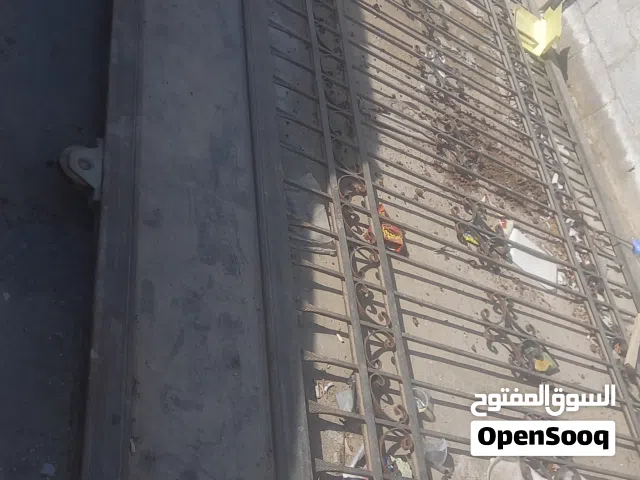 باب حديد سحب