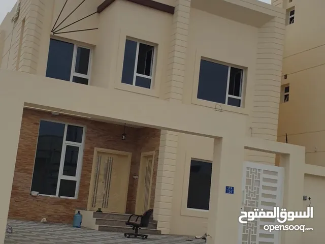 324m2 More than 6 bedrooms Villa for Sale in Muscat Al Maabilah