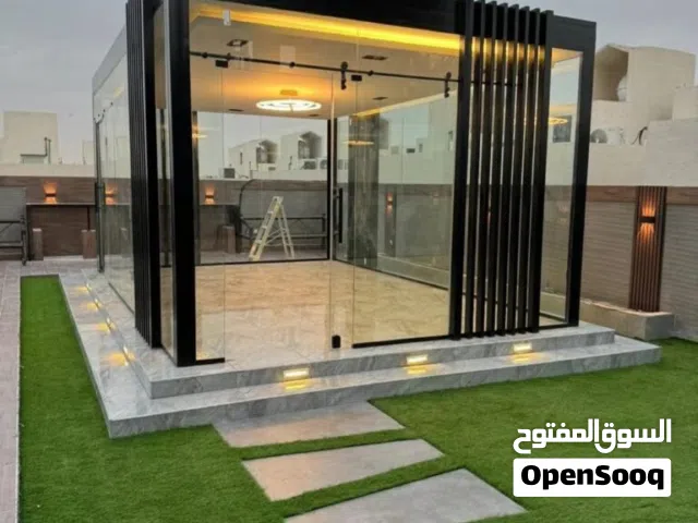 تصميم جلسات خارجية وغرف زجاجية برجولات حدائق مظلات سواتر احواض زراعيه تكسيات خشبية ديكورات حدائق