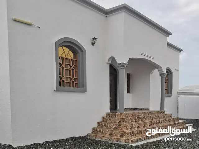 211 m2 3 Bedrooms Townhouse for Sale in Al Batinah Rustaq